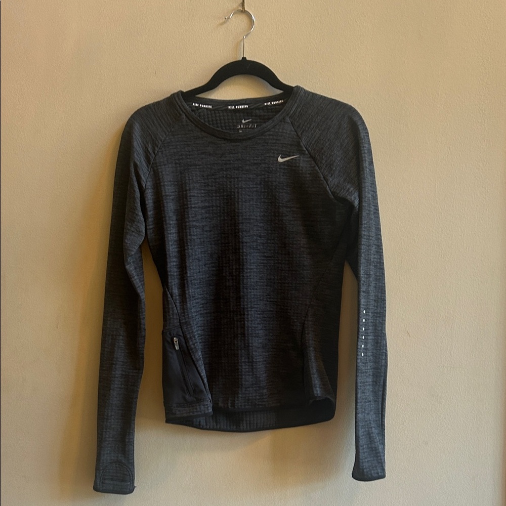 Nike Women's Charcoal Long Sleeve Tee